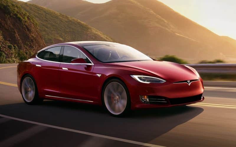 1 000 chevaux sur la Tesla Model S Plaid