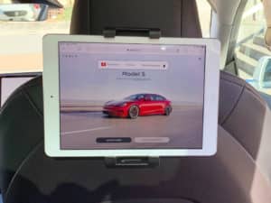 Support pour tablette sur siège avant, Tesla Model 3