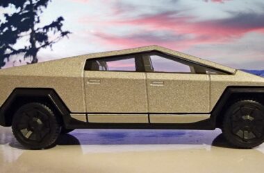 Acheter votre Tesla Cybetruck miniature 1/64