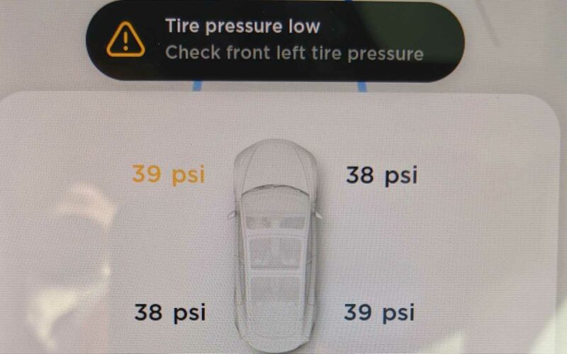 Trouver pression pneus V11, Tesla Model 3