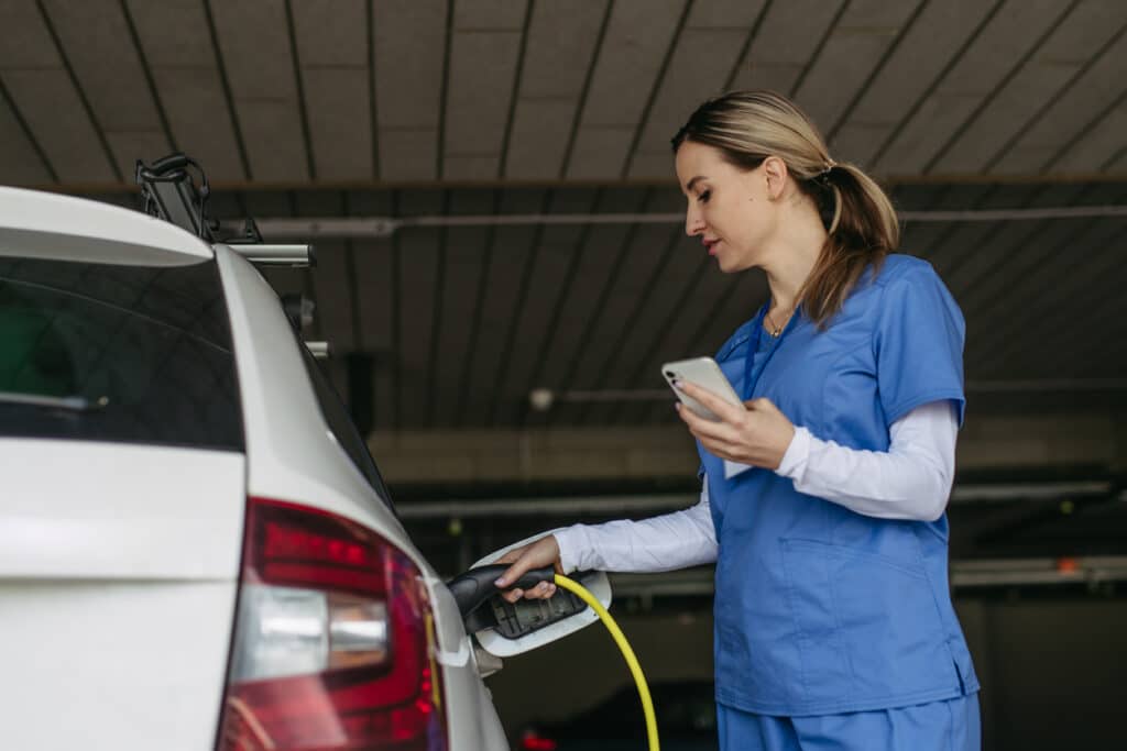 Les éléments à ne pas négliger lors de l'entretien de votre voiture électrique