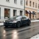 Tesla FSD en Suède : premiers tests urbains autorisés