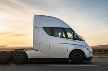 Tesla Semi: Technical Specs and Driving Range Revealed
