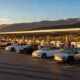 Tesla construit 400 bornes V4 en Californie : record mondial