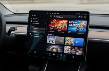 Les jeux disponibles sur l'écran Tesla et comment y jouer en attendant la fin de votre charge