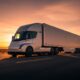 Tesla Semi : la batterie officiellement confirmée à 822 kWh