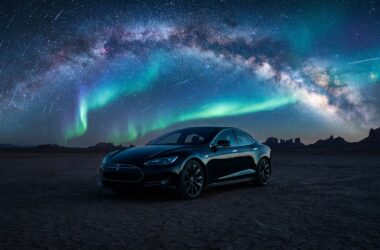 Musk veut protéger la Terre 1 milliard d'années via l'IA